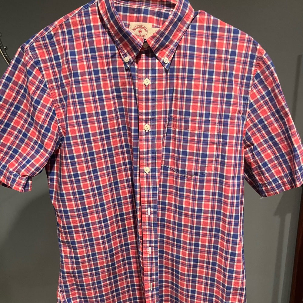 Mens Brooks Brothers large casual, plaid, button shirt